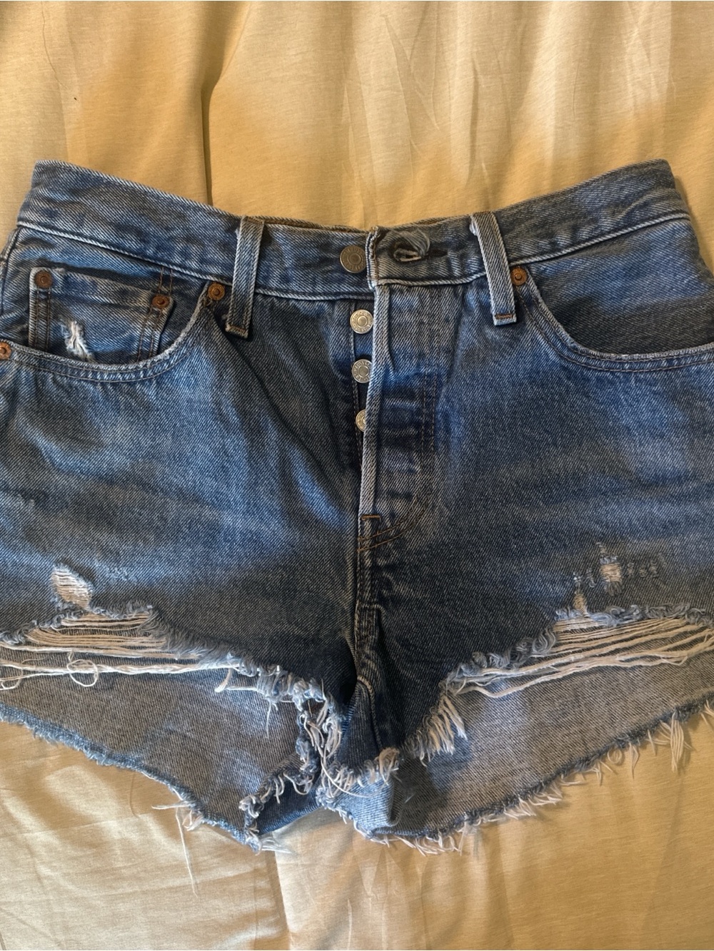Levi’s high rise denim shorts